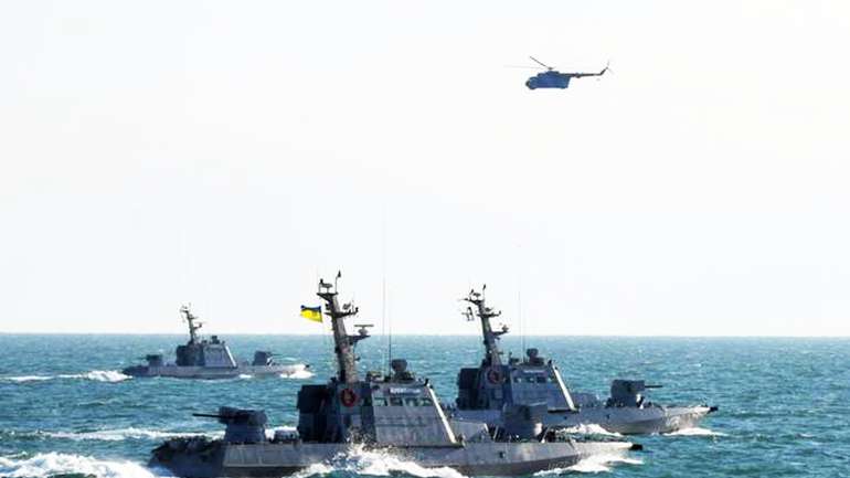 Кораблі ВМСУ в Азовському морі