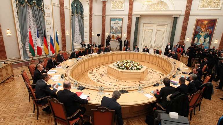 Мінська група домовилася про обмін полоненими до кінця року