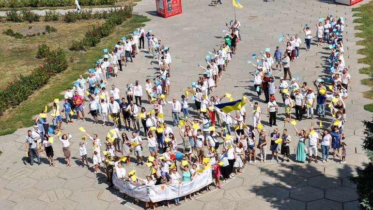 Британія видалила тризуб з посібника про екстремістів