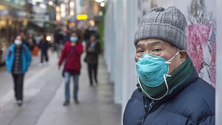 Кількість заражених коронавірусом у Китаї майже досягла позначки 100 тис