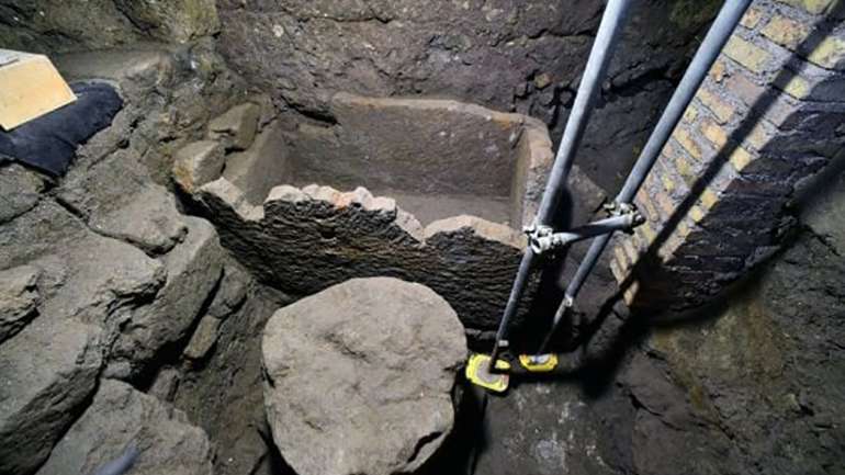 Сенсаційна знахідка: у катакомбах Риму знайдено ймовірний саркофаг Ромула