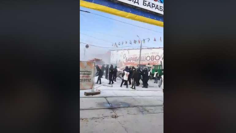 Харків: на Барабашова масова штовханина (відео)