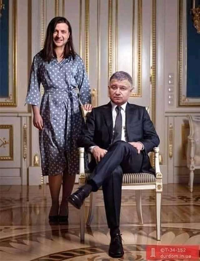 Мережа вибухнула фотожабами про Мендель і Зеленського_7