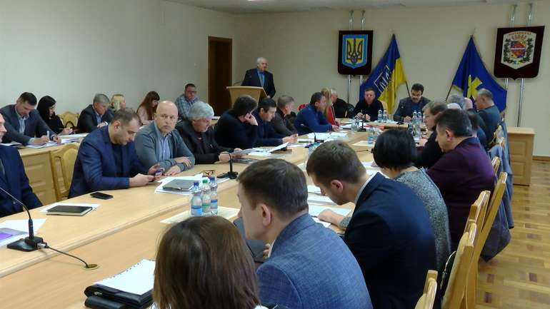 Депутати Полтавської облради визнали провину в банкрутстві КП «Полтавафарм»