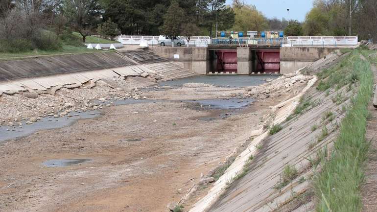 Депутати розглянуть постачання води до Криму