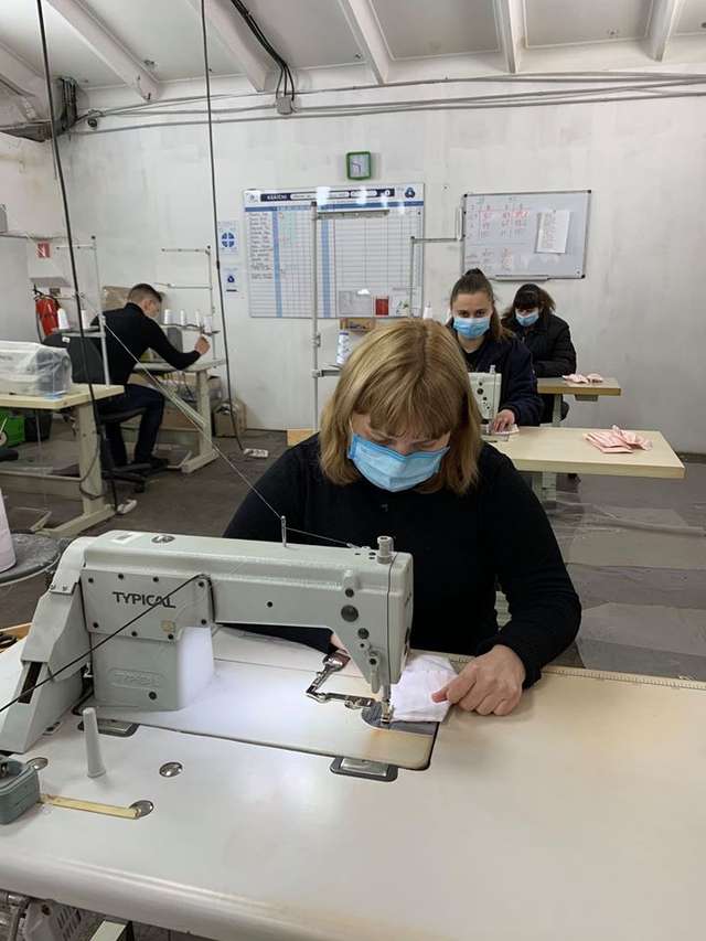 Пошиття захисних марлевих пов’язок