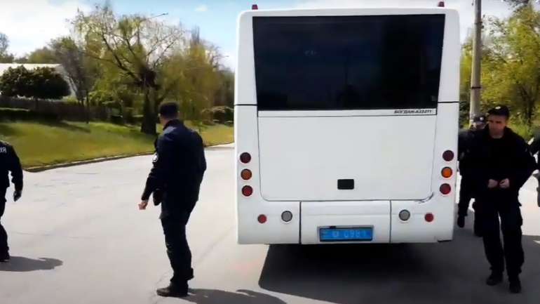 На поліціянтів Запоріжжя, що не дотримуються правил карантину, чекає службове розслідування