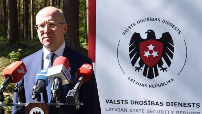 Латвійські спецслужби арештували шпигуна-корупціонера, який видавав державні таємниці