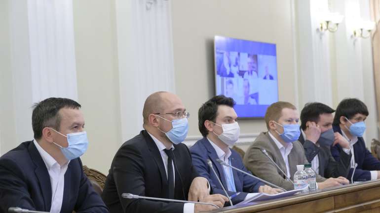 Карантин в Україні продовжено до 22 травня – рішення уряду