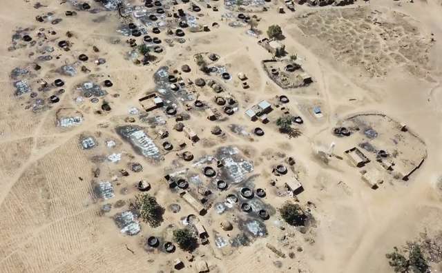 Вщент спалене селище Тілле на Півдні Малі