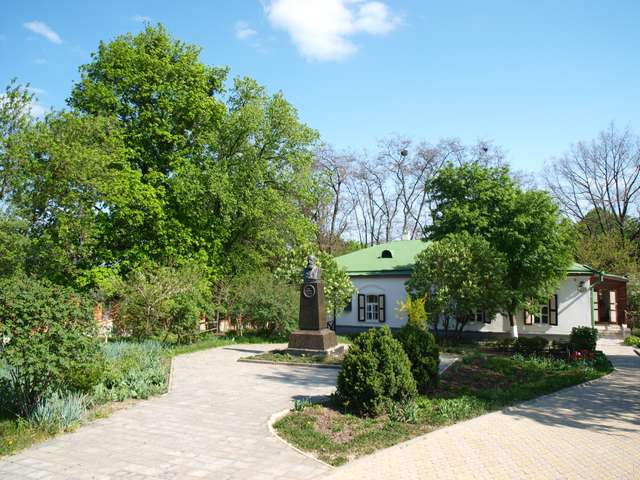 Ким був славетний полтавець Панас Мирний?_7