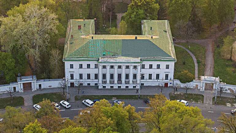 Полтава: пам’ятка архітектури містобудування національного значення Будинок генерал-губернатора (охоронний номер 577/4)