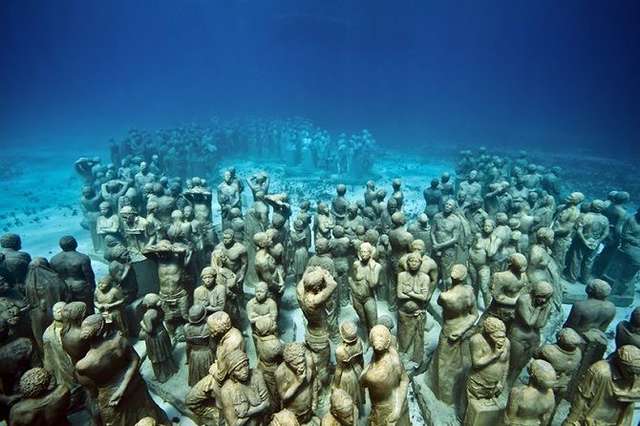 Чудеса на морському дні: найкрасивіші підводні музеї світу_2