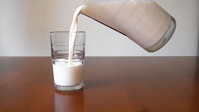 Чому скисає молоко?_5