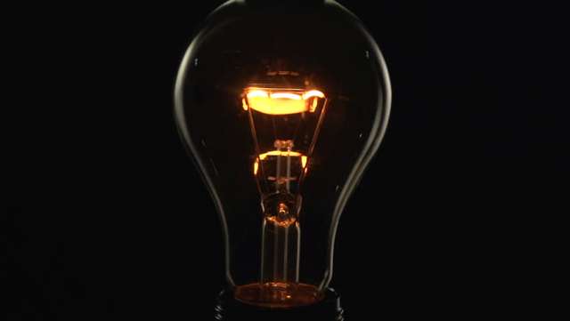 Хто винайшов лампочку?_6