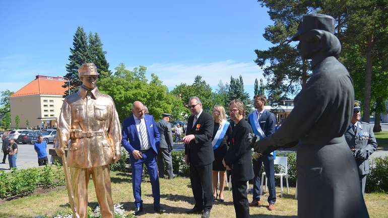 У Фінляндії відкрили пам'ятник полеглим на фронтах Другої світової війни добровольцям