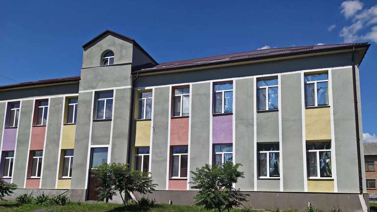 Одну з опорних шкіл Карлівського району готують до відкриття у новому навчальному році