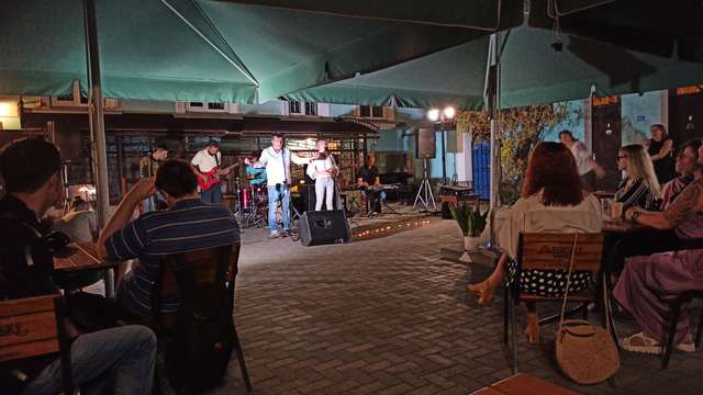 «Карантинний концерт»: відомий полтавський гурт презентував нові пісні_1