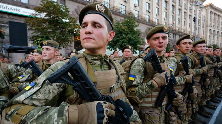 Серед силових структур українці традиційно найбільше довіряють армії – соціологія