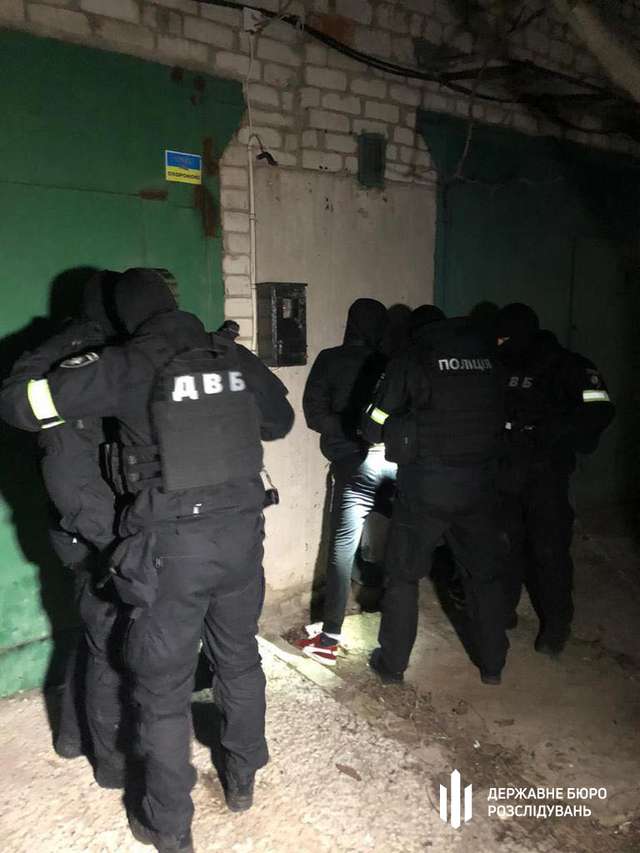 На Миколаївщині поліціянт сприяв виробництву наркотиків_1