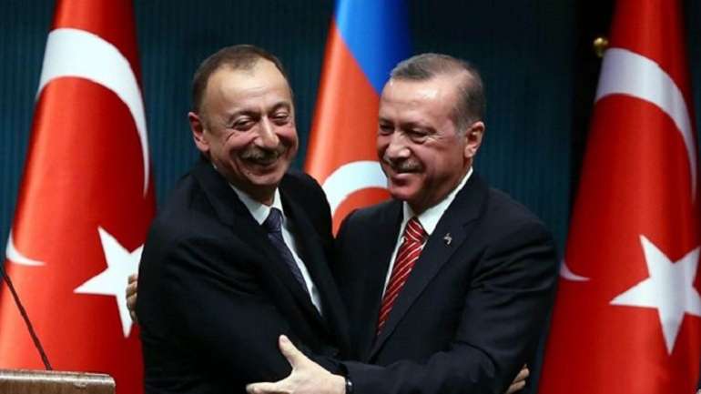 Туреччина боронитиме Азербайджан від зазіхань Кремля