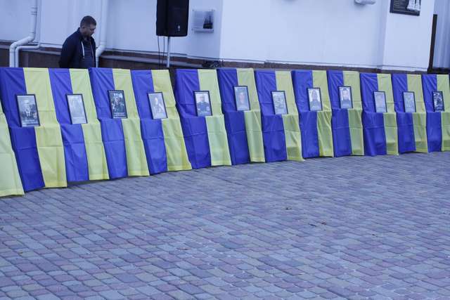 У Полтаві відзначають День захисника України. ФОТО_8