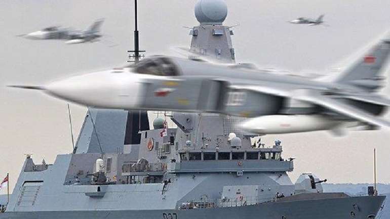 Королівський флот Британії контролює бази РФ у Криму