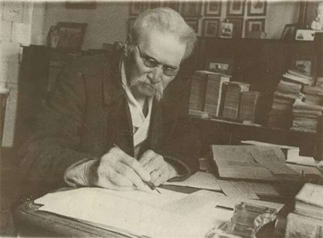 Дмитро Яворницький за роботою (Дніпропетровськ, 1920-ті)