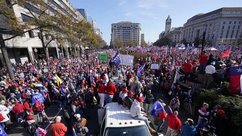 У США на акції протесту проти фальсифікацій на виборах президента сталися сутички
