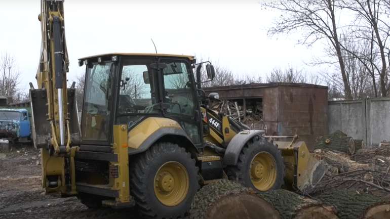 Комунальники Миргорода приготувалися до зими, чекають на снігові замети