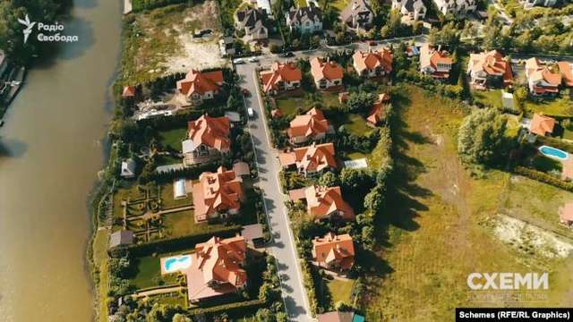 Як живуть елітні Українські СБУшники_21