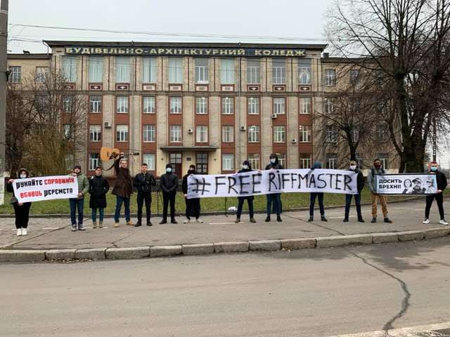 Справа Шеремета: у Вінниці пройшла акція на підтримку ув'язненого музиканта Андрія Антоненка_1