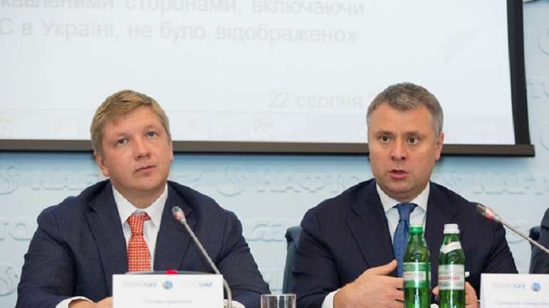 А. Коболєв (ліворуч) і Ю. Вітренко (праворуч)