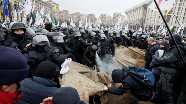 Чому акція підприємців на Майдані від початку була приречена на поразку