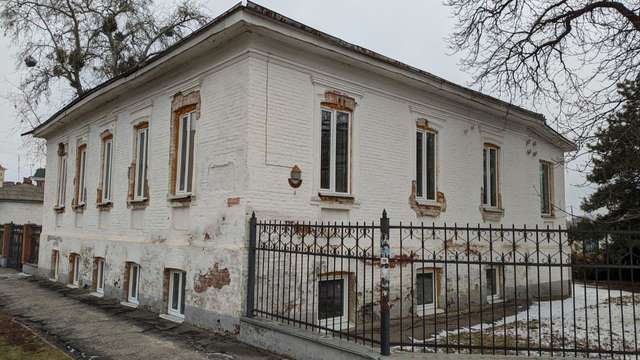 Будинок №10 по вул. Пилипа Орлика
