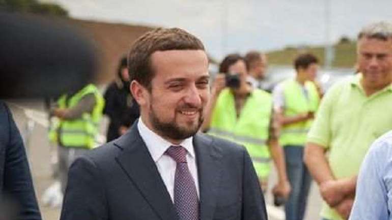 Справжній «слуга» народу: заступник Єрмака придбав маєток під Києвом за 10 млн грн