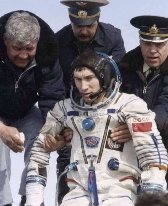 США почали підгодовувати російських космонавтів, які залишилися без їжі в космосі_2