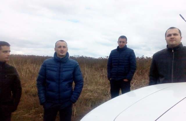 У Полтаві депутати зчепилися за кусок землі._21