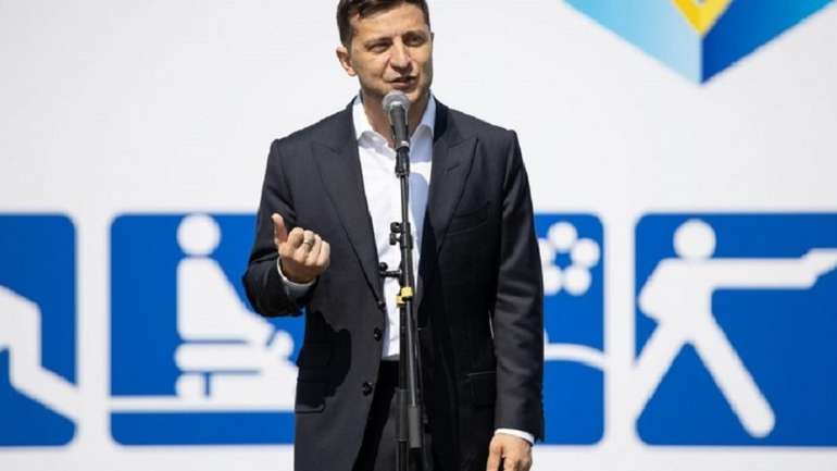 Минулого року позичили 22 млрд доларів, а тепер ще й олімпіада