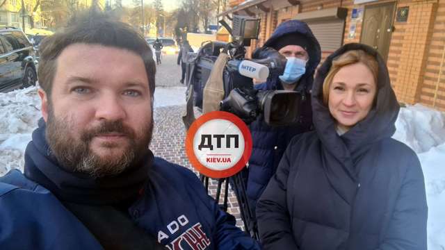 Владислав Антонов коментує інцидент журналістам телекналу