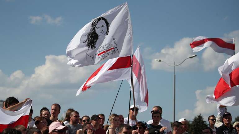 Білоруська опозиція не контролює вуличні протести, — Тихановська