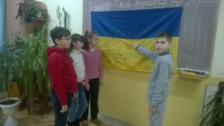 Сучасна українська молодь не відчуває, що в країні триває війна