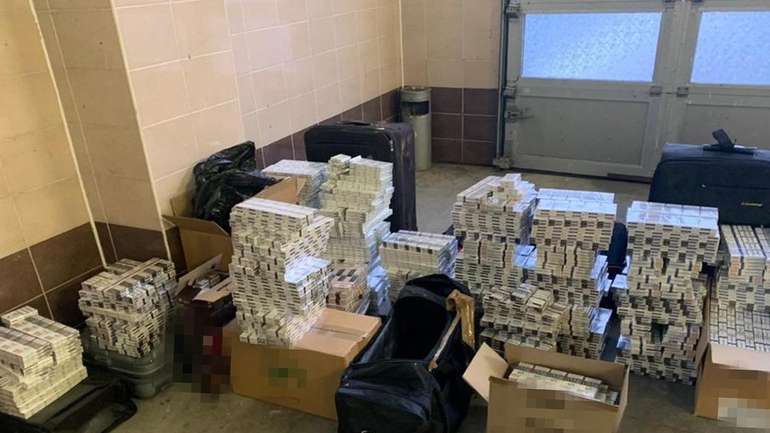 Контррозвідка викрила посадовців МЗС України, які організували канал контрабанди до ЄС