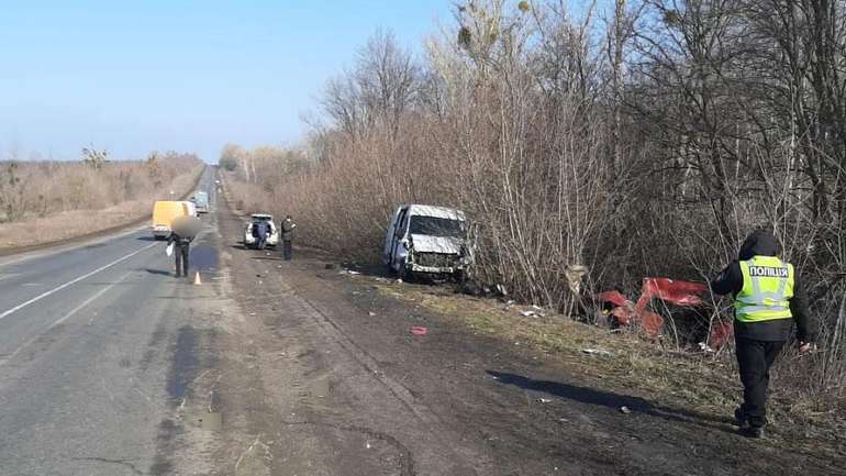 У аварії на Полтавщині постраждали четверо людей