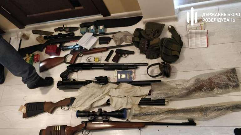 У махінаціях зі зброєю звинуватили керівників поліції