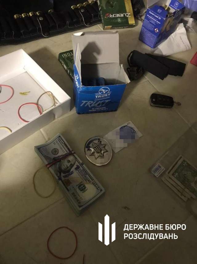 У махінаціях зі зброєю звинуватили керівників поліції_5