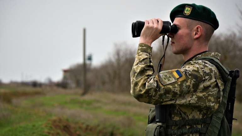 На Луганщині прикордонники виявили дрона-наркокур’єра, яким переправляли зілля в РФ
