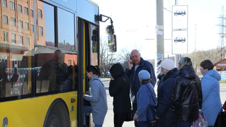 У Полтаві не надали спецтранспорту для медиків