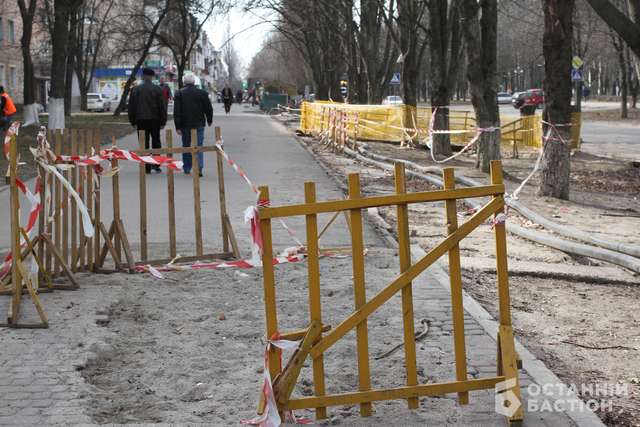 Біля місця загибелі двірнички в Полтаві замінять 200 м трубопроводу_4