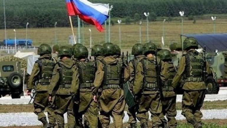 США вимагають від Росії пояснити чому вони стягують війська до кордону України